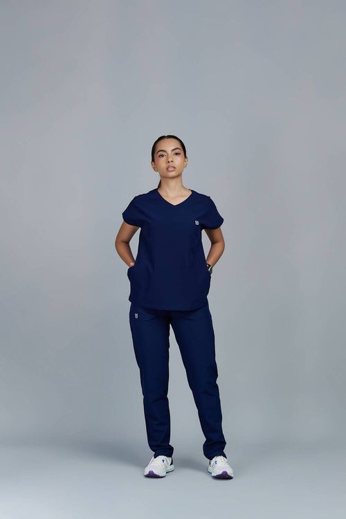 Uniforme Mujer Azul Día Giant
