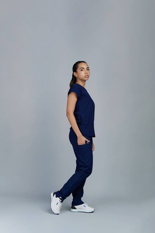 Uniforme Mujer Azul Día Giant