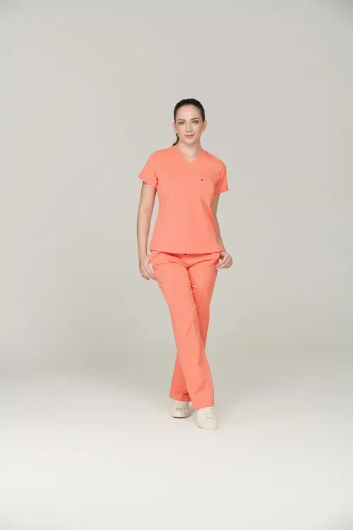 Uniforme Mujer Salmón Fixer