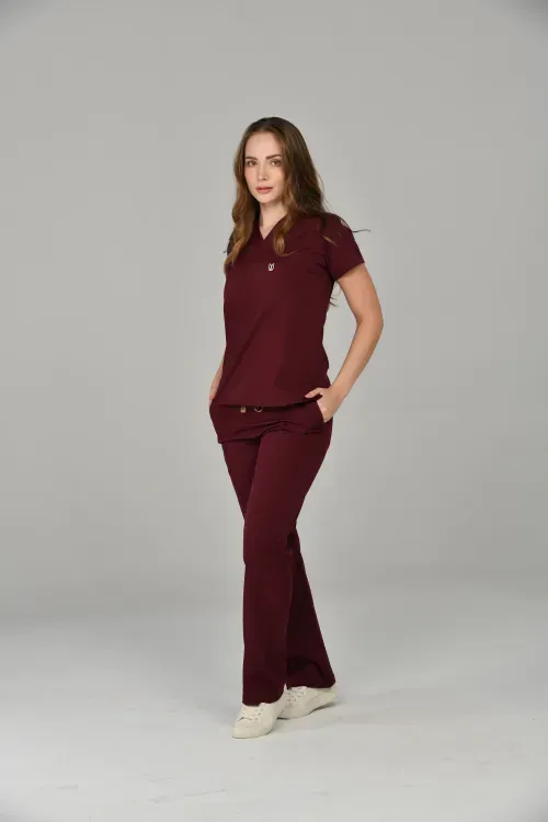 Uniforme Mujer Blood Red Fixer