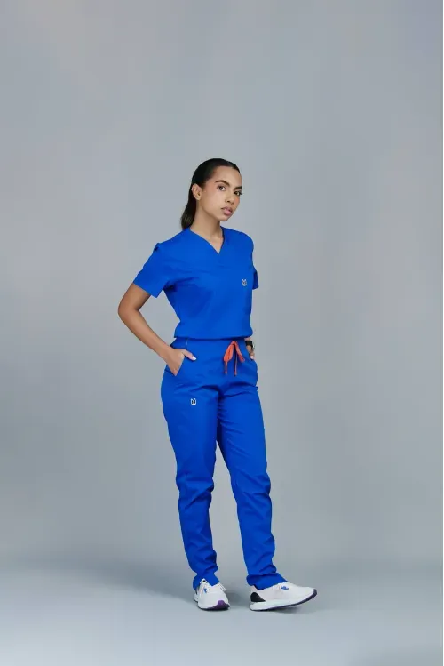 Uniforme Mujer Azul Rey Athletic